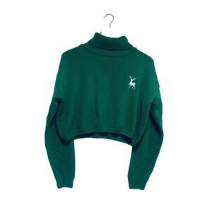 Pretty Little Thing crop sweater
